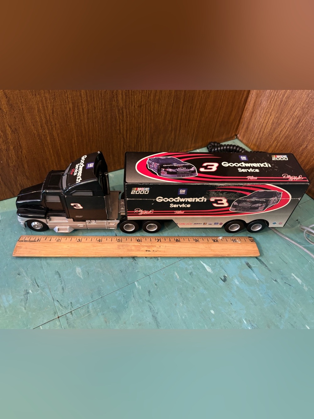 Vintage novelty phone semi truck nascar goodwrench telephone